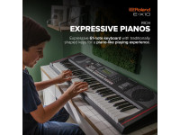 <b>Roland E-X10 Piano Portátil Preto com preço acessível suporte teclado auscultadores Roland RH-5 BEST-SELLER</b> <b>Roland E-X10 Piano Portátil Preto com preço acessível suporte teclado auscultadores Roland RH-5 BEST-SELLER</b>
