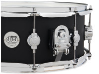 <b>DW DRUMS DESIGN SATIN BLACK Maple Snare Drum 6x14 DDLM0614SSBL</b>