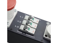 adam-hall-rack-pdu-9-cee-fi_6878f4d411bda.jpg