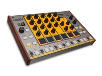 akai-tom-cat_5ae3577b3a180.jpg