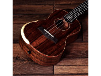 Barnes & Mullins Concert Ukulele Walnut 