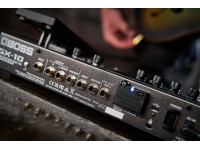 <b>BOSS GX-10 Pedaleira Multi-Efeitos USB para Guitarra e Baixo BEST-SELLER visor a cores sensivel ao toque</b>