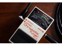 <b>BOSS TU-3 Pedal Afinador Cromático Guitarra Baixo Contrabaixo visor LED BEST-SELLER</b>