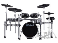 <b>Roland TD716 PRO E-DRUMS</b> Kit 6-pcs + 200 Kits + 1000 Sons + BD 18'' <b>Modulo Roland V71</b> - Batería Roland TD716, batería electrónica, kit de alta gama de 6 piezas, BD de 18", Módulo de sonido Roland V71 con tecnología inalámbrica integrada y pantalla a color, Nu...