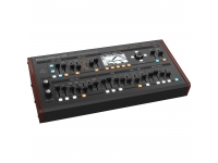behringer-deepmind-12d_5e41390cbcd17.jpg