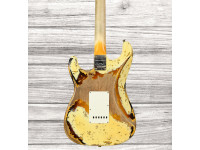 bfender-custom-shop-limited-edition-59-strat-b-super-heavy-relic-aged-vintage-white-over-chocolate-3-color-sunburst_64a698794ac6b.jpg