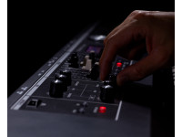 bpack-electric-organ-roland-vr-09b-saco-transporte-almofadado-roland-cb-b61-b_68187f6cc6fb6.jpg