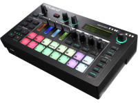<b>Roland MC-101 BEAT MACHINE Caixa de Ritmos Musica Eletronica TR-808, TR-909, Juno-106, SH-101</b>