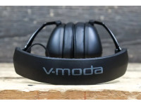 <b>V-MODA M-200 Studio Headphones Cable with Microphone Travel Case</b>