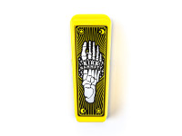 Dunlop  Kirk Hammet Cry Baby Wah - Edición limitada, El modelo insignia de Kirk Hammett, ¡Guau, guau!, Basado en la propia configuración del Cry Baby Rack Wah de Kirk, Amplio rango agudo con rango dinámico completo, Edición especial...