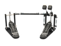 <b>DW DRUMS DW2002A Pedal de Bombo Duplo DWCP2002A</b>