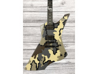 Guitarras Signature ESP Snakebyte Camo
