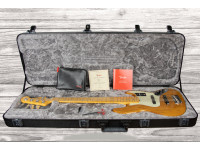 fender-american-professional-ii-jazz-bass-v-rst-pine_609920097ede3.jpg