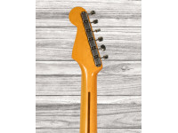 fender-american-vintage-ii-1957-maple-fingerboard-2-color-sunburst_64187a368d030.jpg