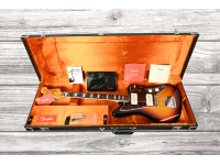 fender-american-vintage-ii-1966-jazzmaster-rosewood-fingerboard-3-color-sunburst_6426e8aba07aa.jpg