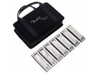 Pack de lujo de 7 discos Fender Blues con estuche - Juego de 7 armónicas diatónicas, Afinaciones incluidas: Do, Re, Mi, Fa, Sol, La y Si bemol, Tapas cromadas, Cuerpo fabricado en plástico ABS., 20 selecciones, Incluye estuche de transporte y almace...