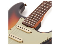 fender-custom-shop-61-stratocaster-heavy-relic-s-f-aged-sunburst_6761805d993b1.jpg