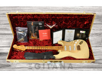 fender-custom-shop-limited-edition-55-bone-tone-relic-2a-flame-maple-fingerboard-aged-honey-blonde-gold-hardware_63c5916ad0886.jpg
