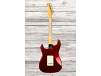 Fender Custom Shop Limited Edition 63 Stratocaster Journeyman Candy Apple Red<b>Made in USA</b> Corpo: Alder Braço: Rift Sawn Maple <b>Perfil do braço: 60 Style Oval 
