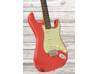 fender-custom-shop-limited-edition-63-stratocaster-journeyman-relic-aged-fiesta-red_694ab7335433e.jpg