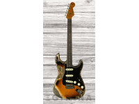 fender-custom-shop-limited-edition-poblano-strat-super-heavy-relic-super-faded-aged-3-color-sunburst_635027688b02f.jpg