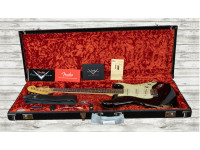 fender-custom-shop-michael-landau-signature-1968-relic-black_60fff93bb001b.jpg