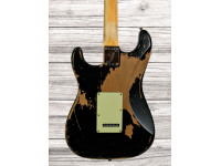 fender-michael-landau-signature-1968-stratocaster-round-laminated-rosewood-black_679bba778e675.jpg