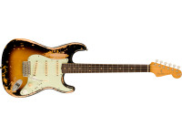 Fender  Mike McCready Stratocaster Rosewood Fingerboard 3-Color Sunburst - cuerpo de aliso, Acabado de barniz Road Worn®, Diapasón de palisandro con radio de 9,5” (241 mm), Perfil de mástil “Slim C”, Pastillas Mike McCready Custom Strat® de estilo vintage, Puente de estil...
