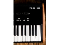 korg-kronos-61_5af1b78abd068.jpg