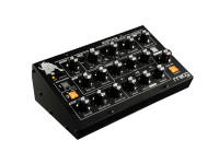 Moog Minitaur 