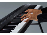roland-gopiano-88-piano-portatil-com-som-e-funcionalidades-fantasticas_67c5ffbf47f3a.jpg