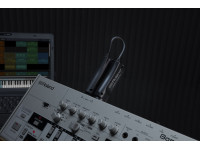roland-wm-1-adaptador-midi-wireless_616ab3b5dee85.jpg