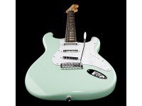 squier-squier-vintage-modified-surf-stratocaster-s_3.jpg