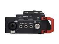 tascam-dr-701d-6-track-field-recorder_5b3c8e66012ec.jpg