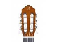 Yamaha C40