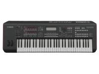 yamaha-moxf-6_5ac5f556b3f95.jpg